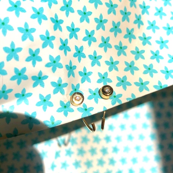 Melissa Joy Manning 14K Gold Diamond Hug Earrings Flush Set Delicate Mini Hoops - Picture 11 of 15